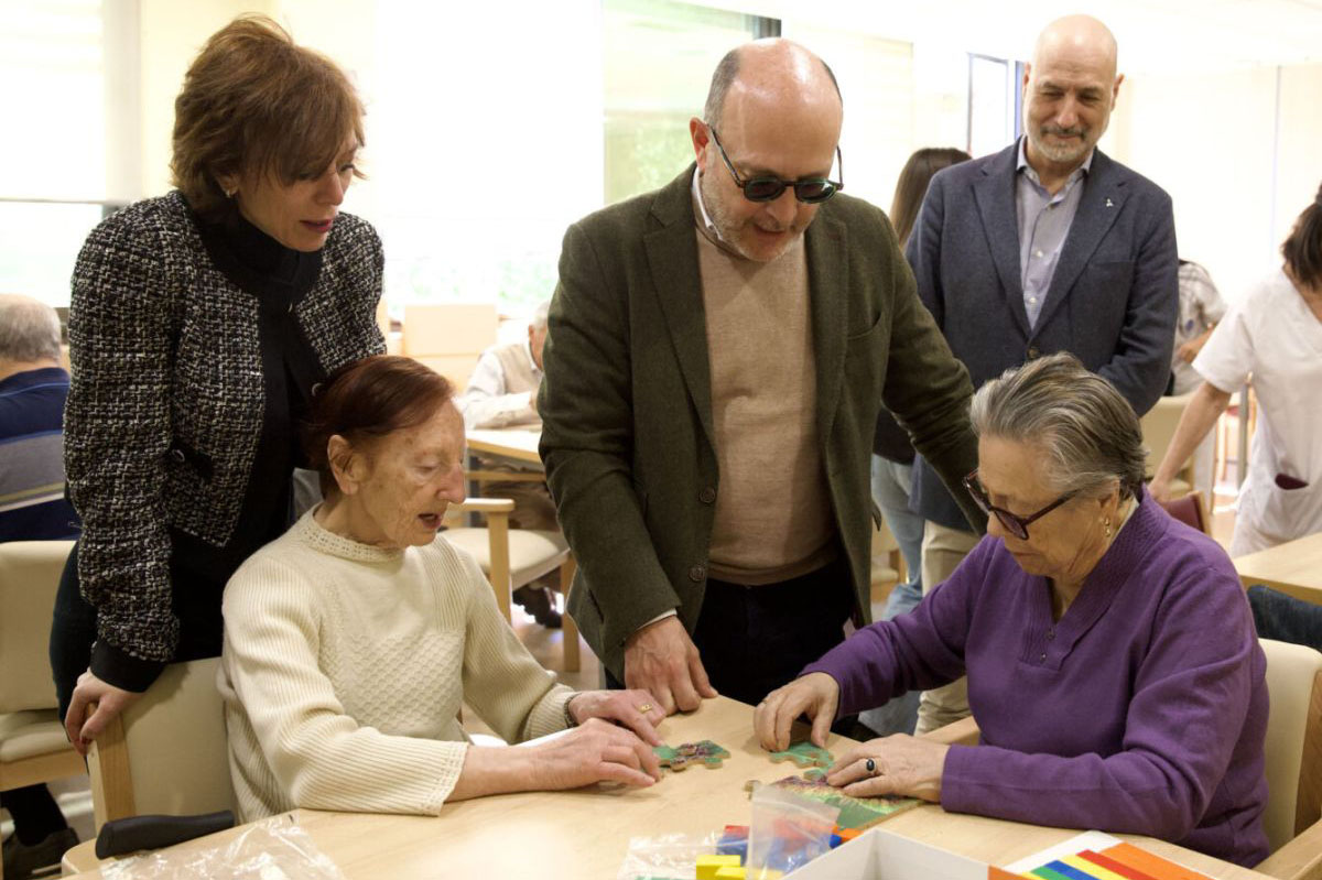 El delegado de Políticas Sociales en el Centro de Día | Foto de Ayuntamiento de Madrid