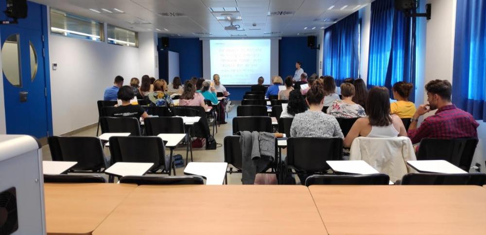 Asistentes al curso de braille para externos