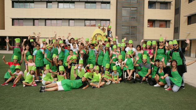 foto-familia-participantes-campamento.jpg