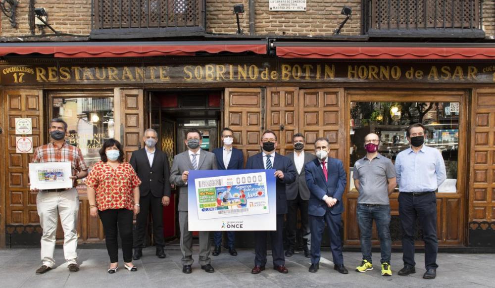 Foto de familia de la presentación
