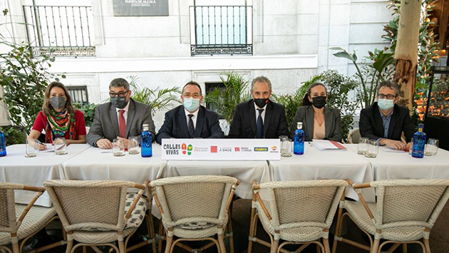 foto_familia_para_web.jpg