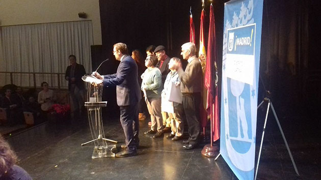 lectura_en_braille_de_la_constitucion_espanola-2.jpg