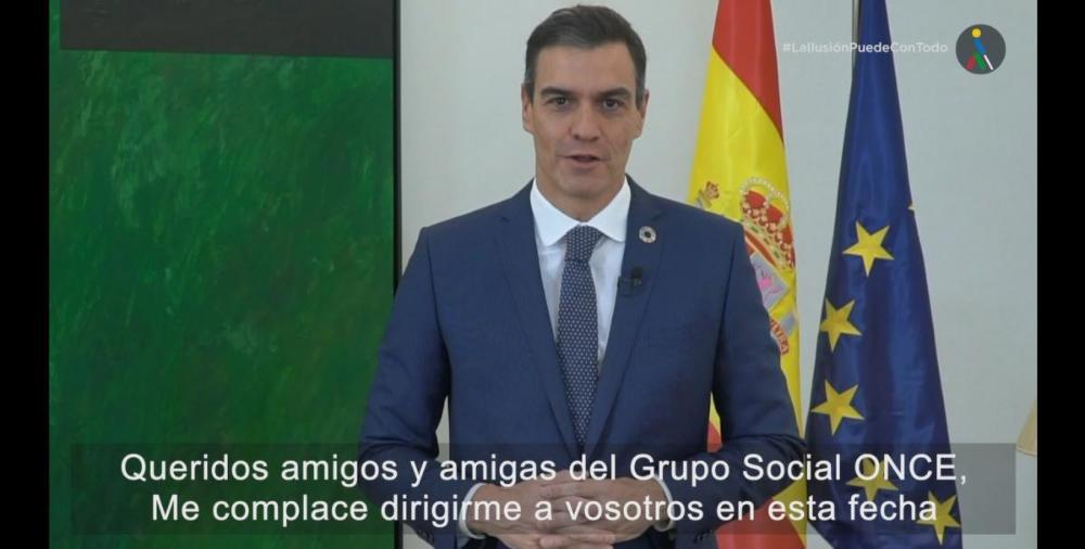 Pedro Sánchez durante su intervención en la gala de Santa Lucía