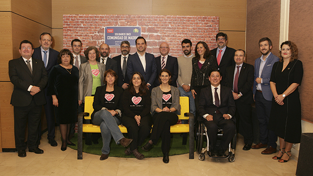 premiados_y_autoridades_0.jpg