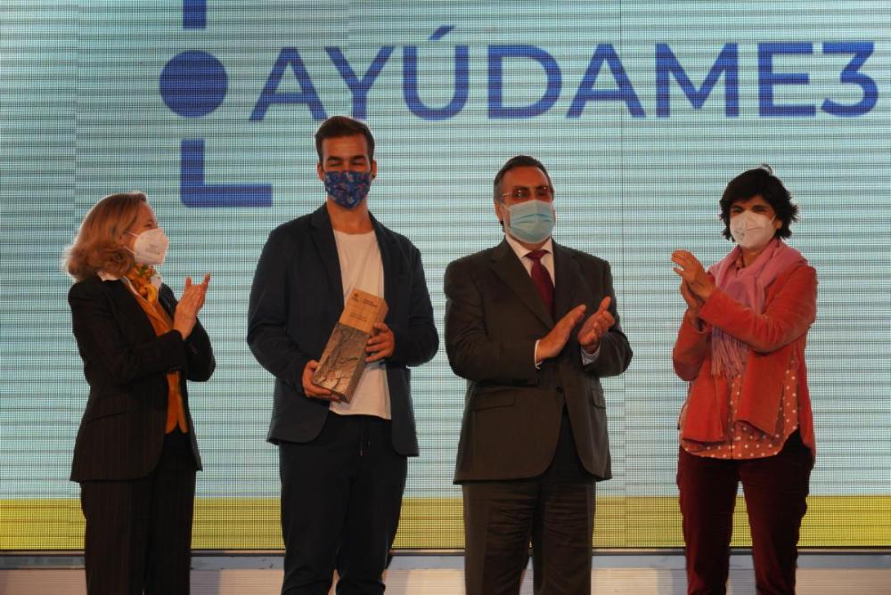 Premio Ayúdame 3D