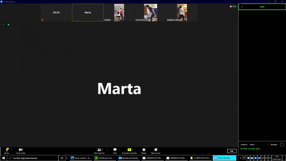 Conexión online de una clase de gimnasia de mantenimiento
