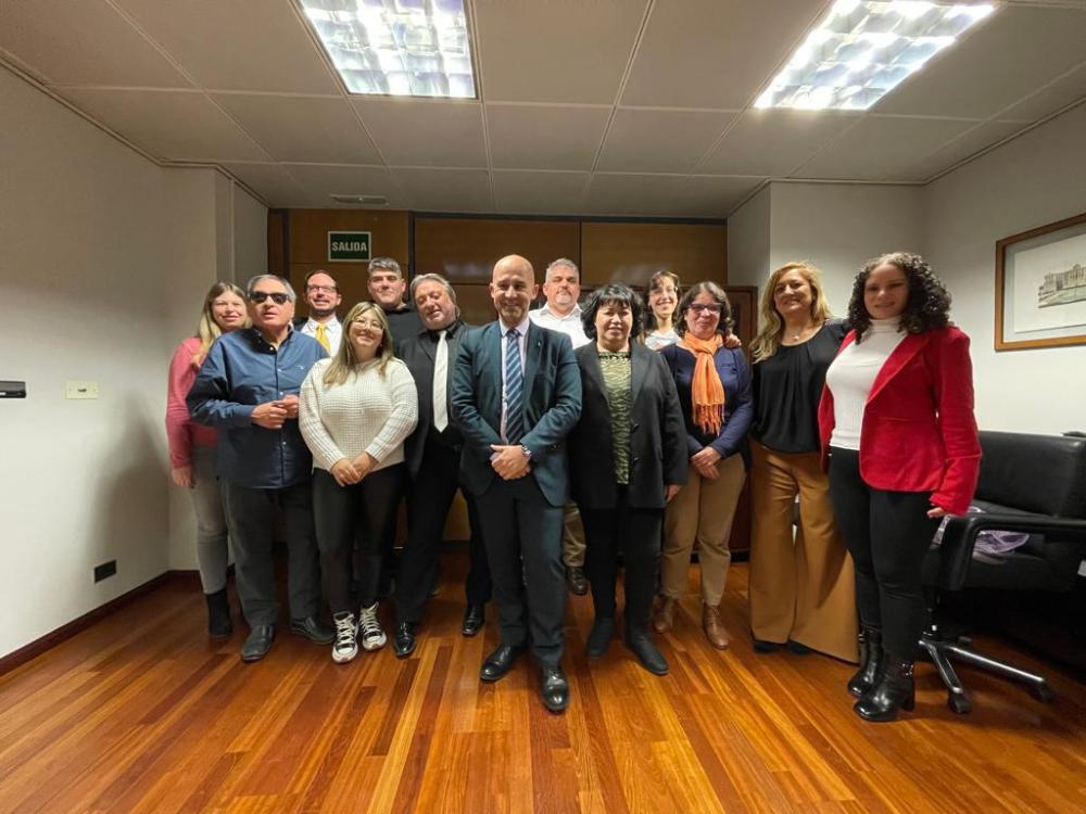 Los nuevos miembros del Consejo posan tras su constitución