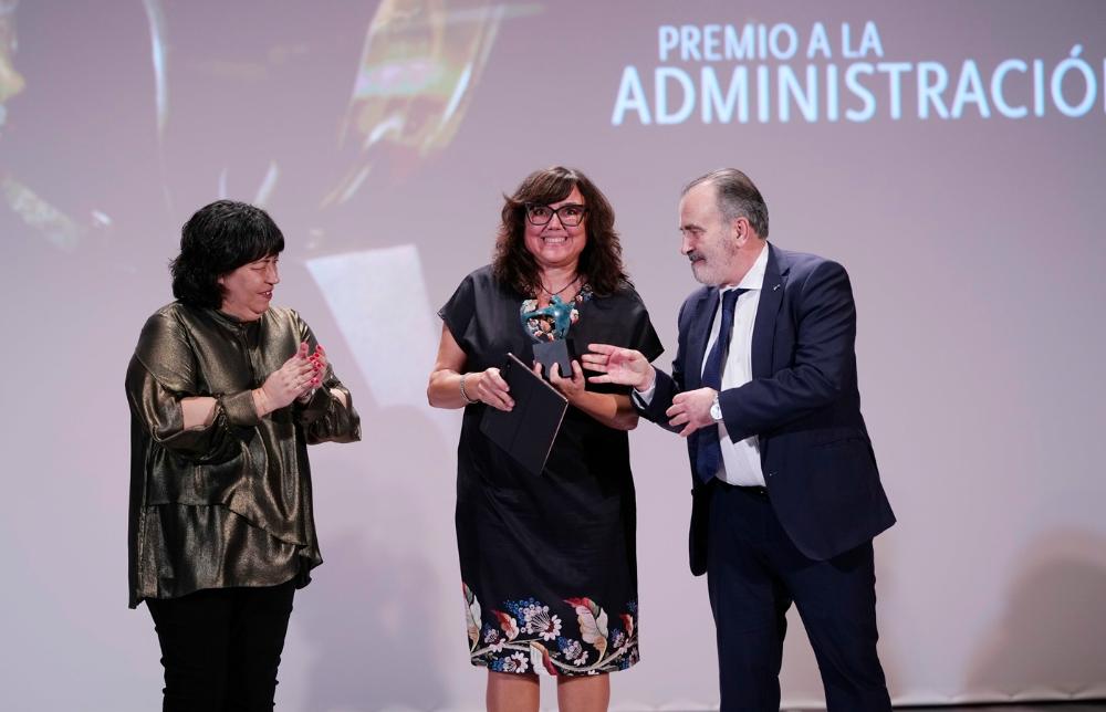 Entrega del galardón a la Administración pública