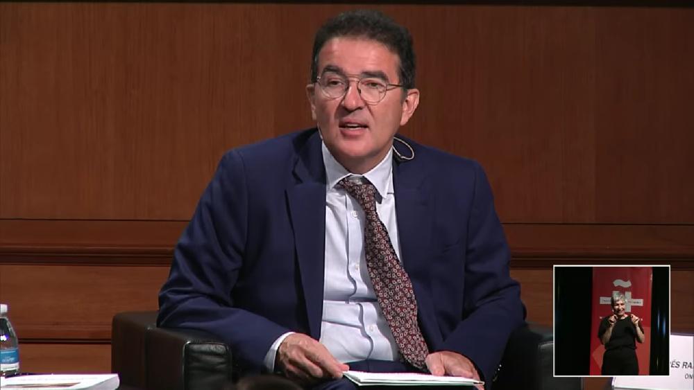 Andrés Ramos durante la presentación