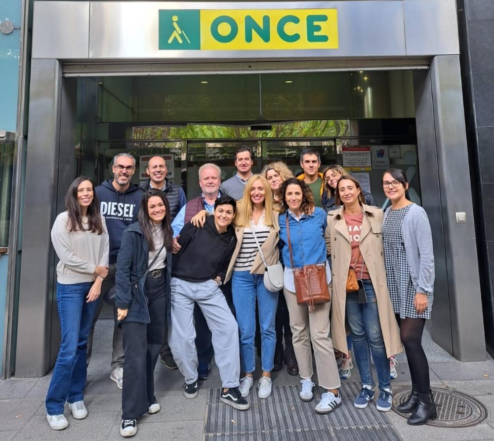 Foto de familia de los participantes