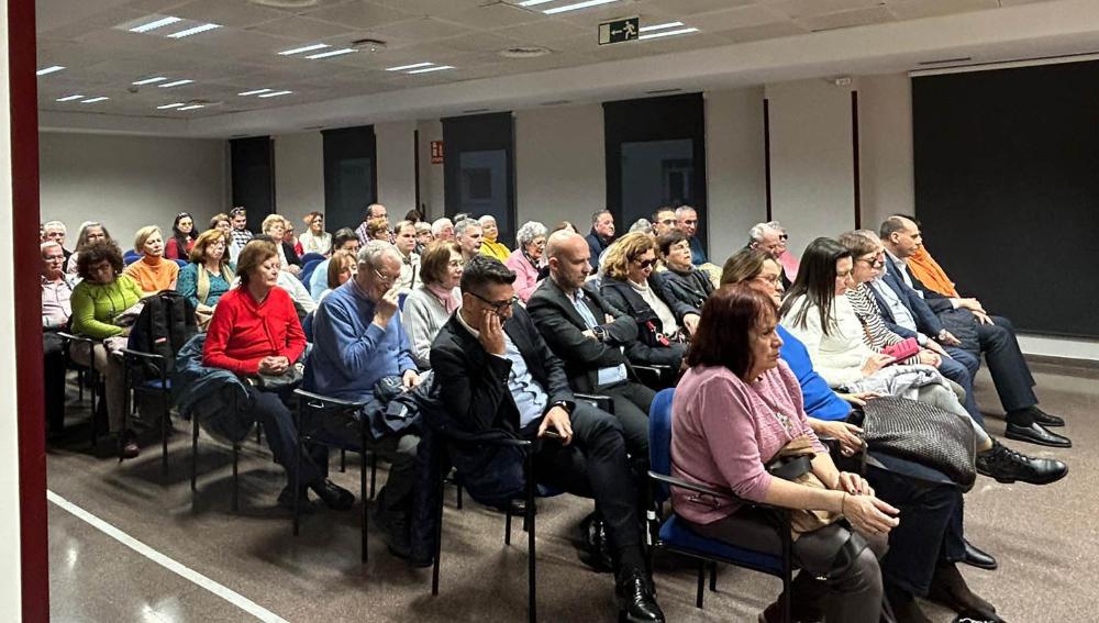Público asistente a la charla