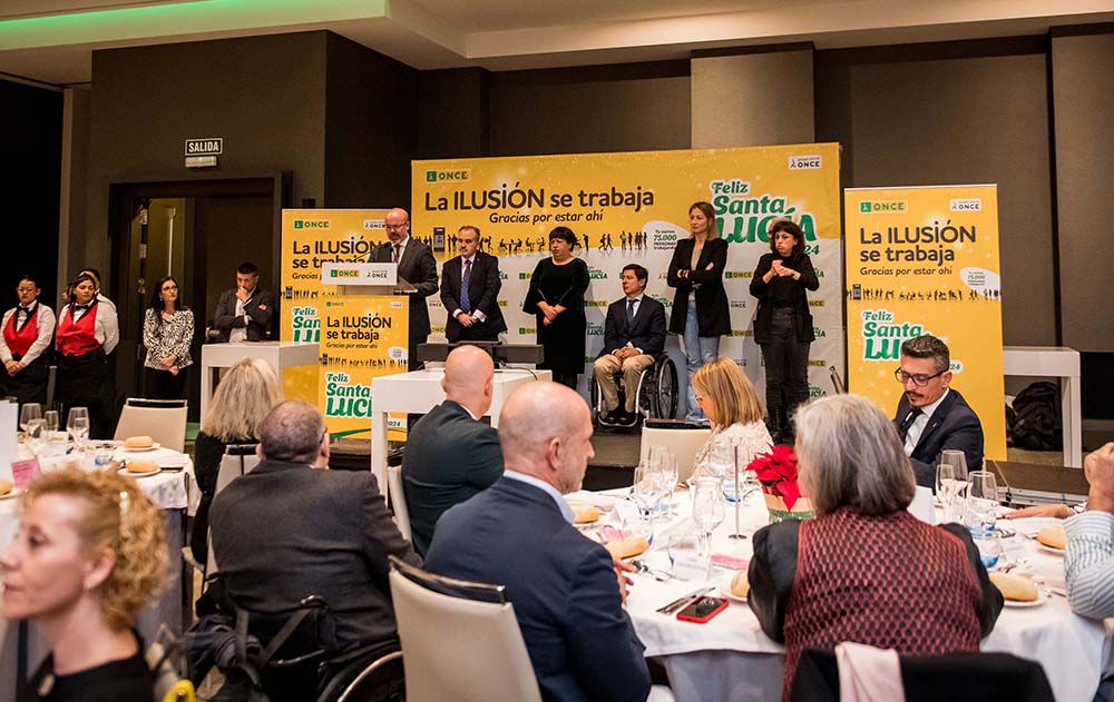 Momento de la intervención de las autoridades