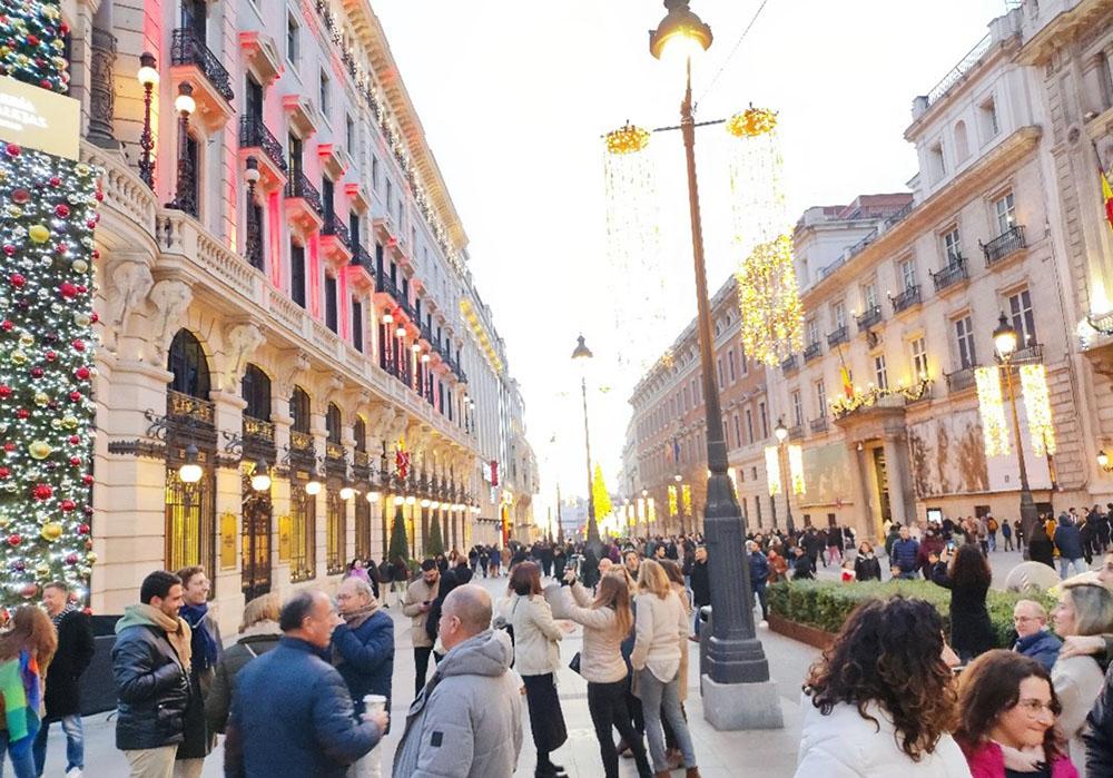 Vista panorámica del centro de Madrid en Navidad