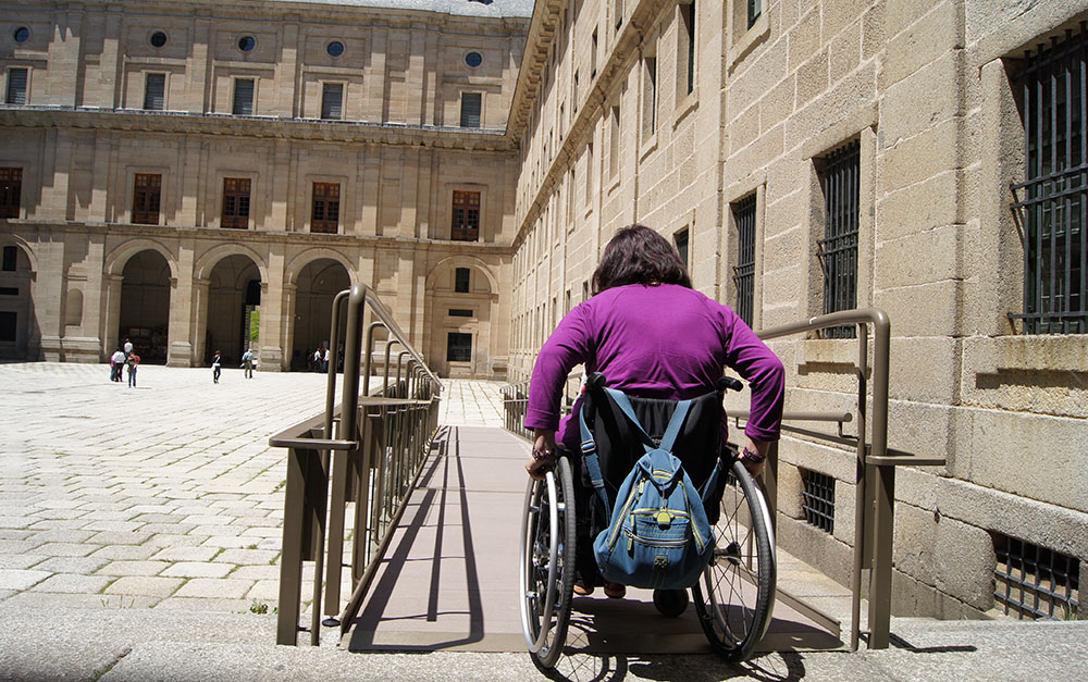 Elementos de accesibilidad en el Monasterio de El Escorial