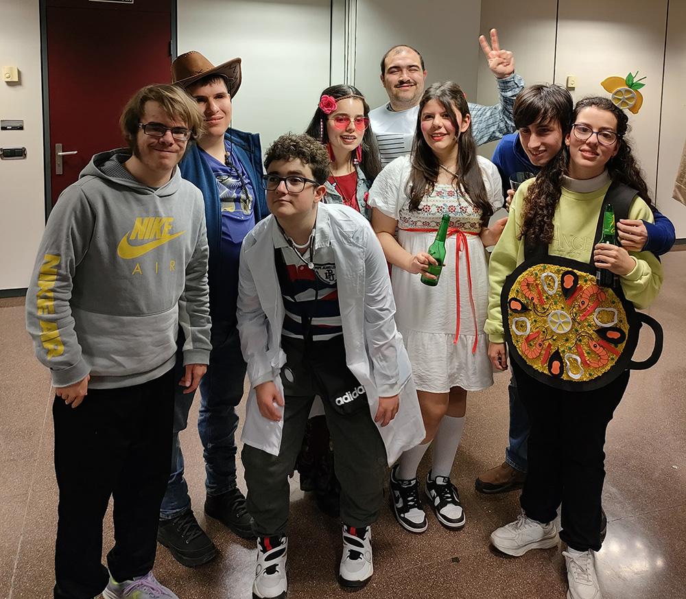 Varios de los participantes en el Carnaval de jóvenes