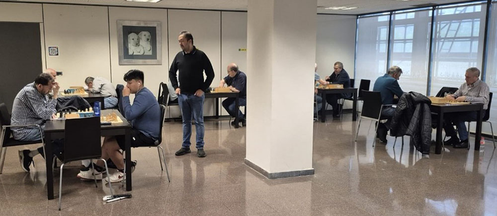 Un momento del torneo de Ajedrez