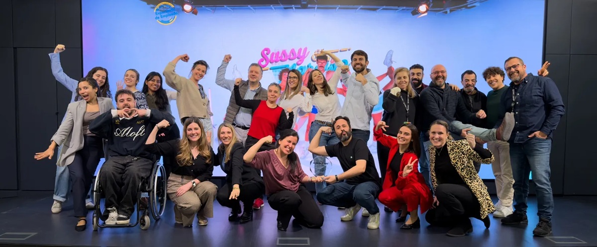 Los trabajadores celebran el triunfo