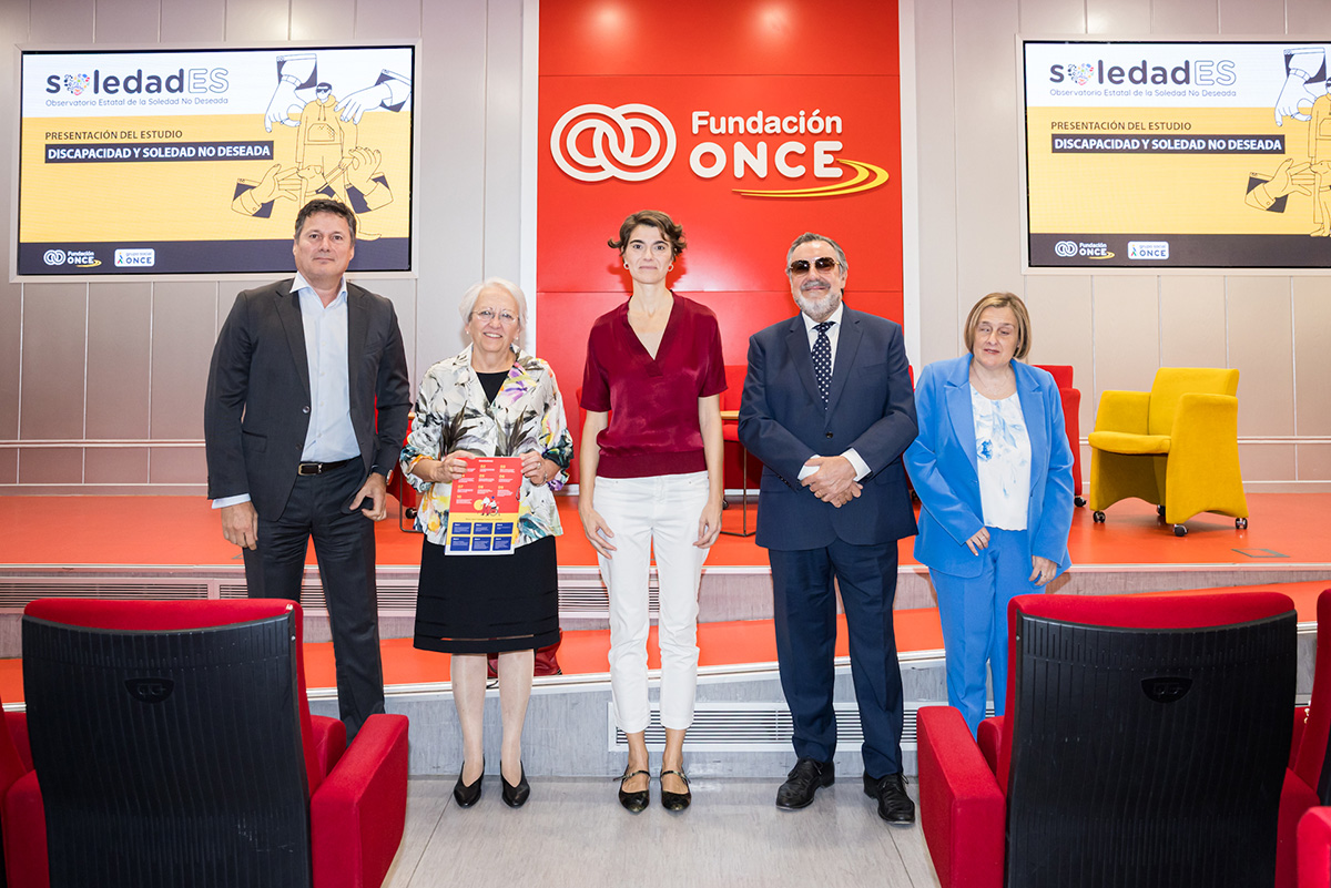 Foto de familia de los participantes